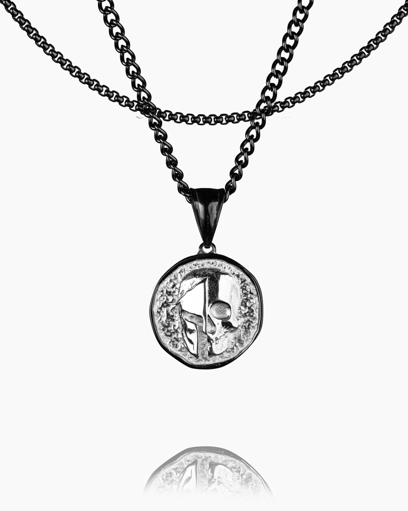 Spartan Skull Veni Vidi Vici Coin Pendant