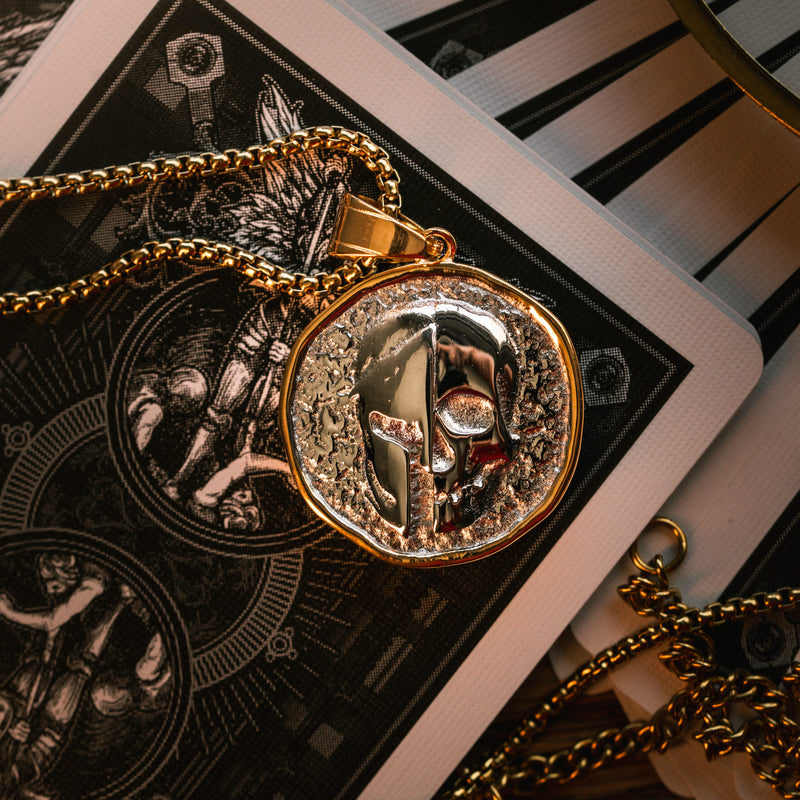 Spartan Skull: 'Veni Vidi Vici' Coin Pendant ( Gold )