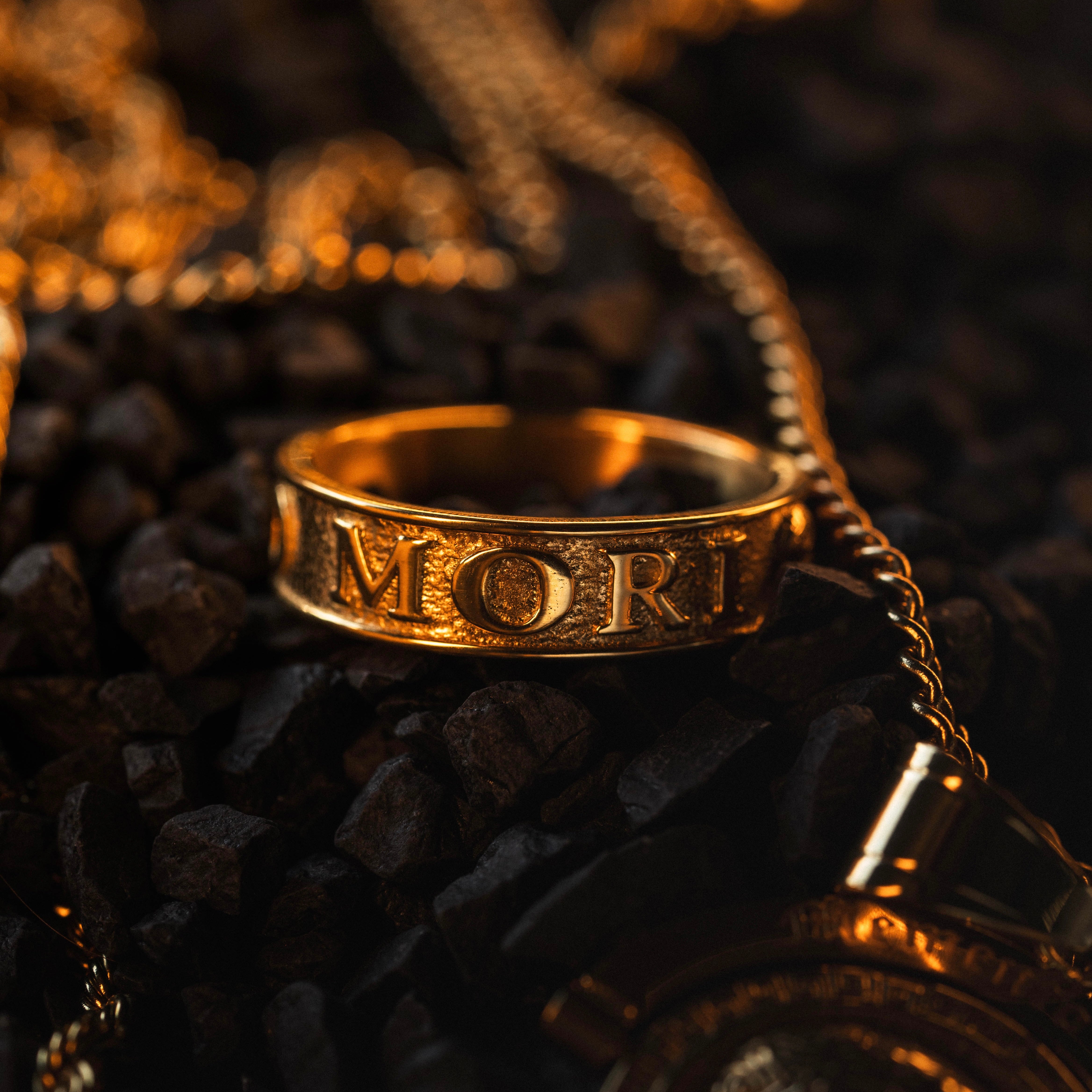 Memento Mori Ring-Humbler