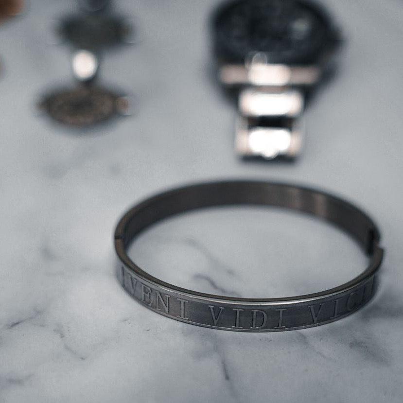 Veni Vidi Vici Bracelet-Humbler