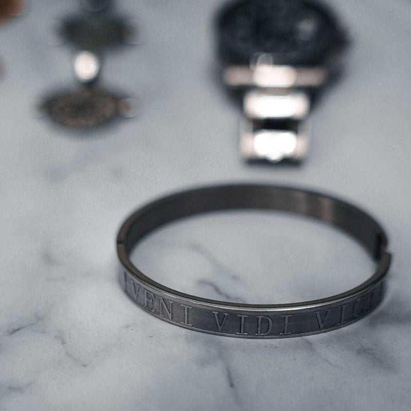 Veni Vidi Vici Bracelet-Humbler